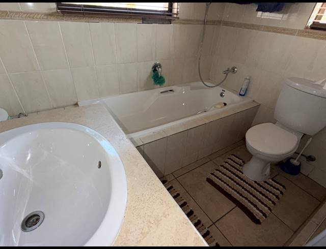 3 BEDROOM HOUSE FOR SALE IN MULBARTON